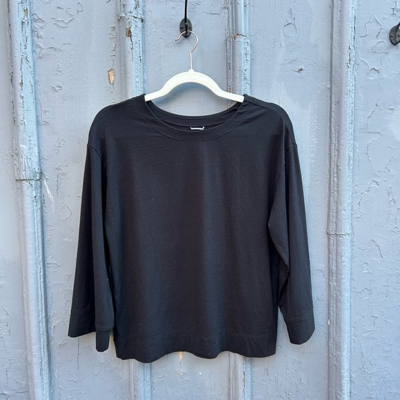 Kit & Ace Freesia Long Sleeved Tee, size XS (fits up to Medium) - Picture 3 of 8